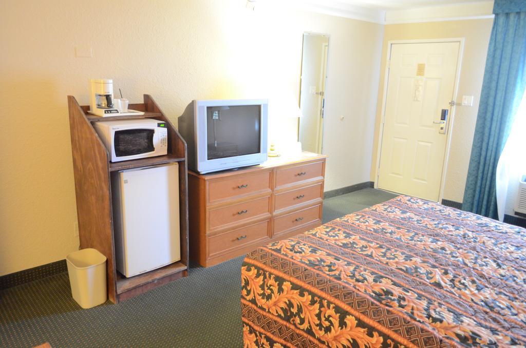 America'S Inn Houston/Stafford /Sugarland Habitación foto