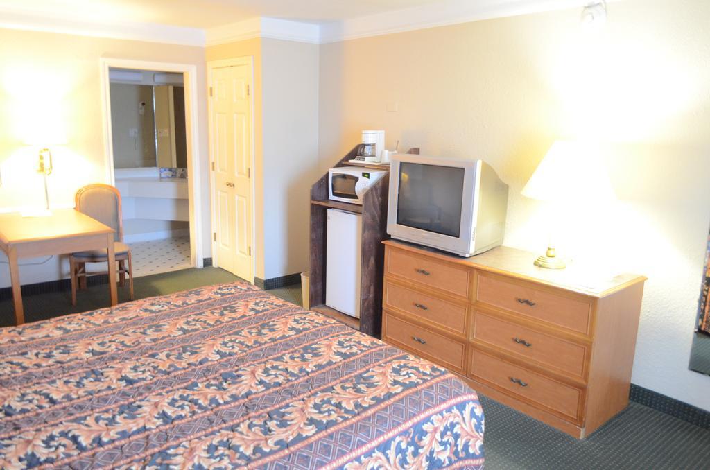 America'S Inn Houston/Stafford /Sugarland Habitación foto